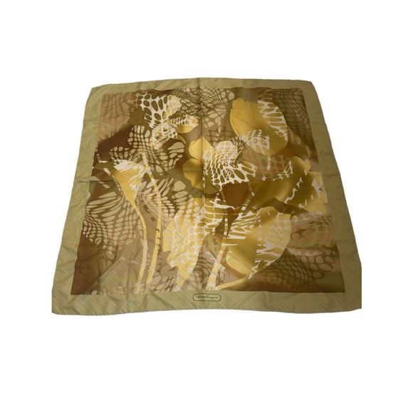 Women's Salvatore Ferragamo Scarf Green/Yellow Square 86CM - Picture 5 of 6